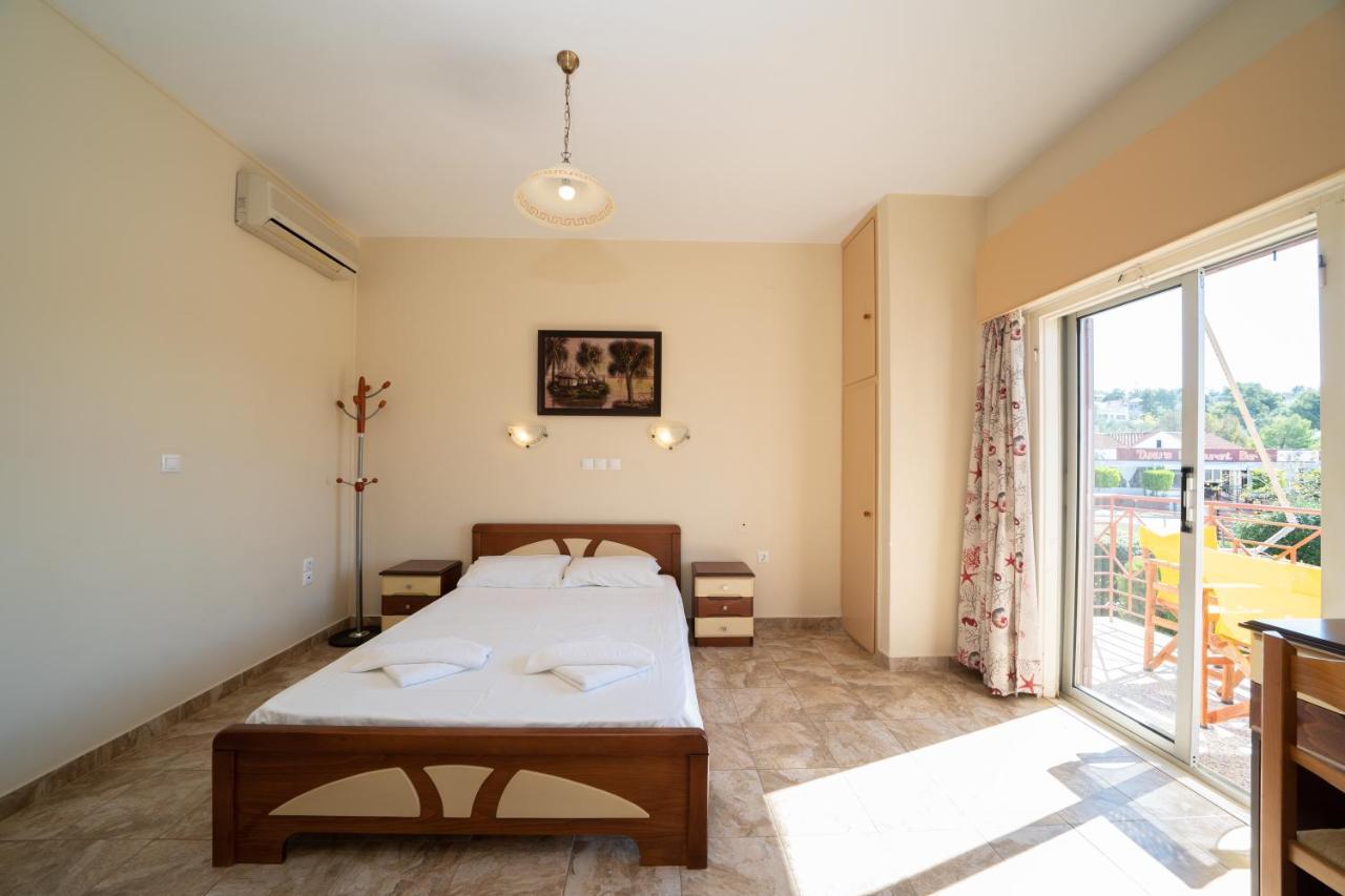 Lorenzo House Apartments ลาสซี ภายนอก รูปภาพ