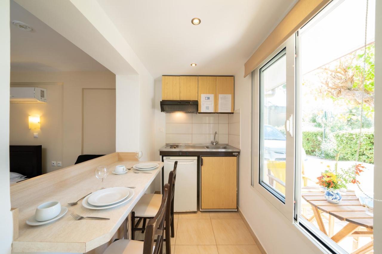 Lorenzo House Apartments ลาสซี ภายนอก รูปภาพ